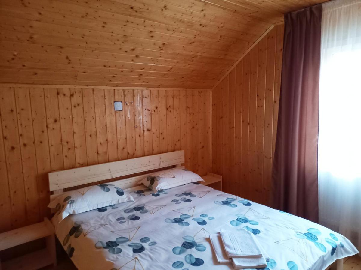 Cabana Belvedere Dragoslavele Eksteriør billede
